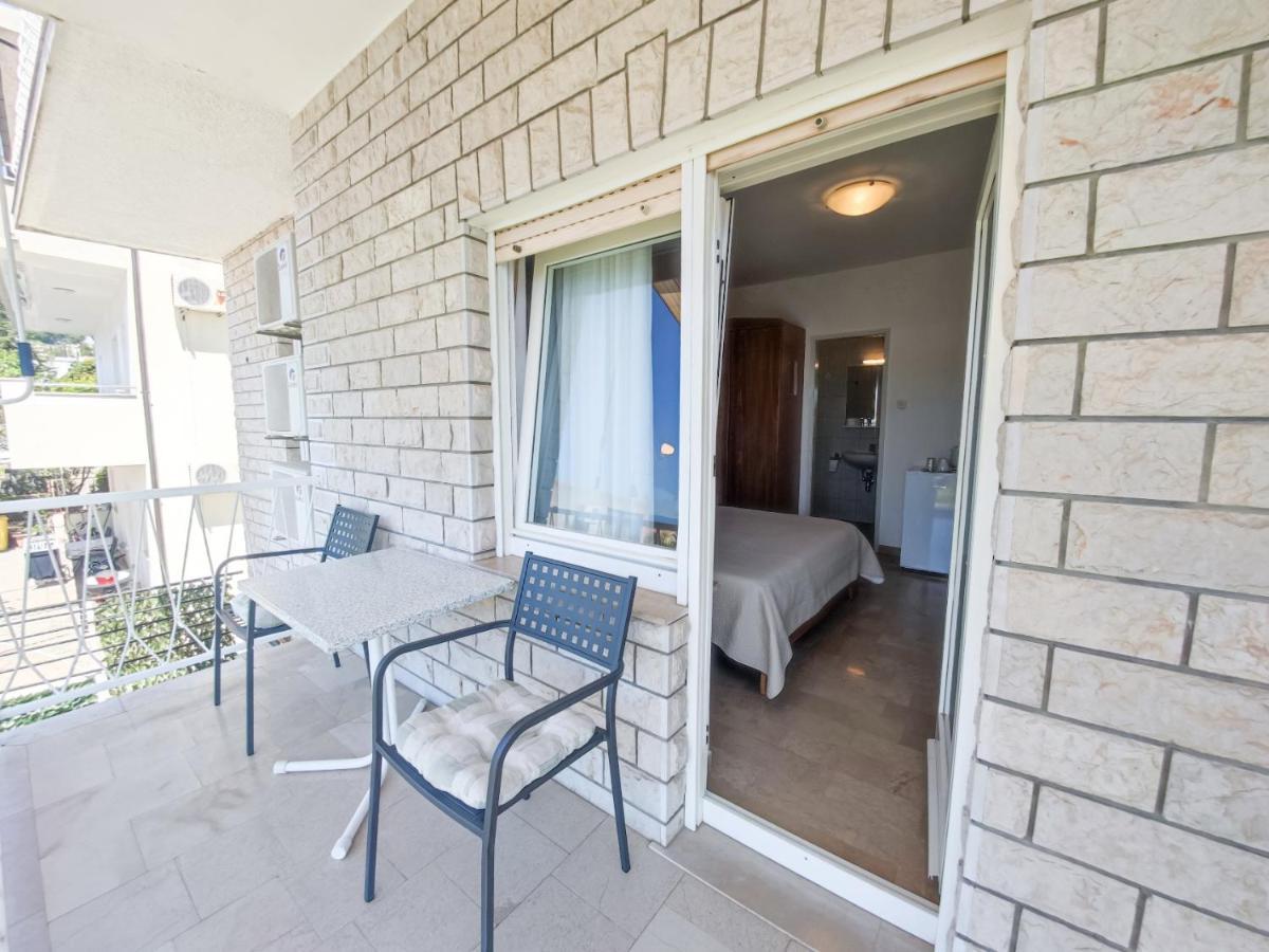 B&B Villa Ivona Baška Voda Eksteriør billede